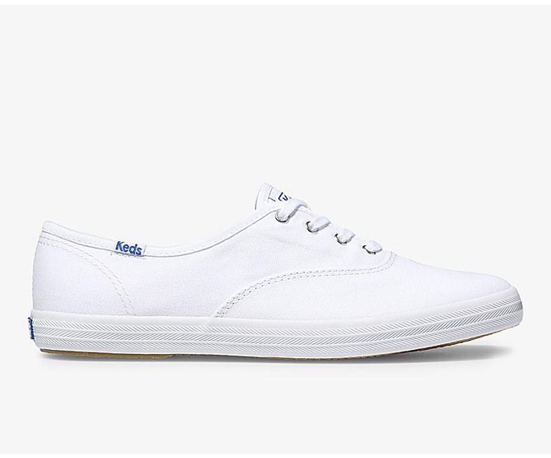 Keds Champion Orjinal Kanvas Geniş Fit Canvas Kadın Beyaz | WDOKV-4312